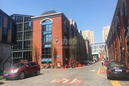 3号线大柏树地铁口1876老站创意园精装360平